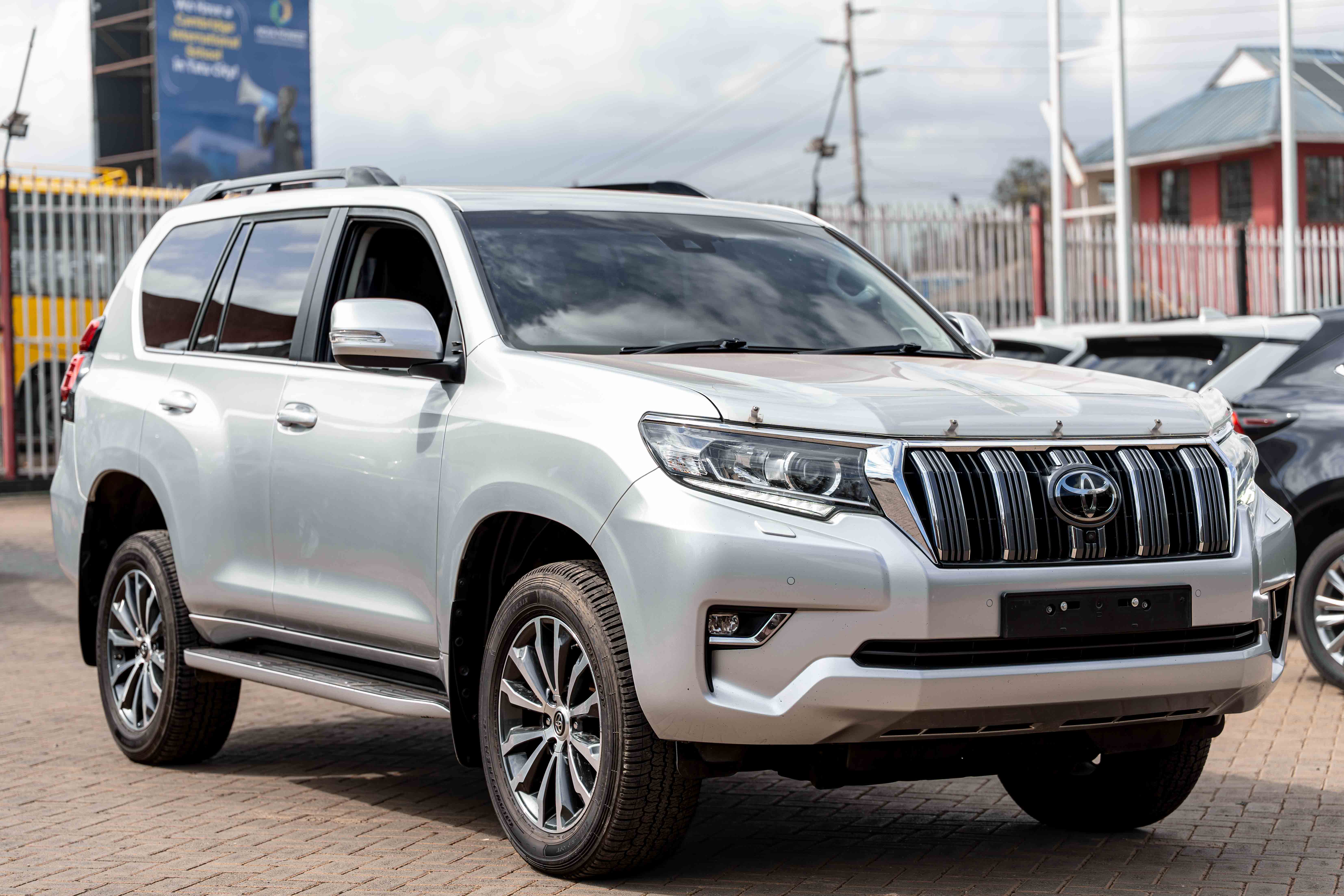 Toyota Prado VXL