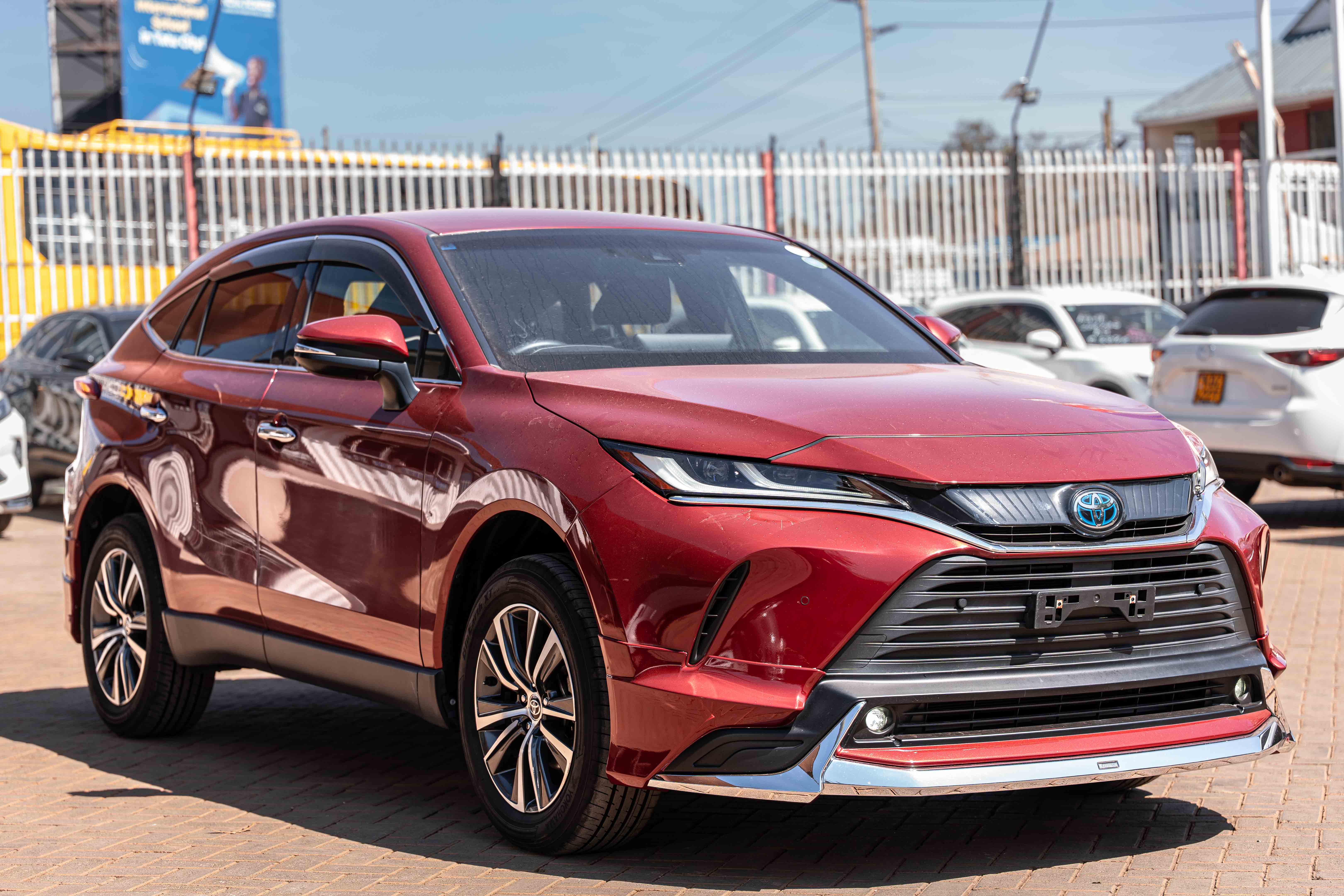 Toyota Harrier Hybrid New Shape